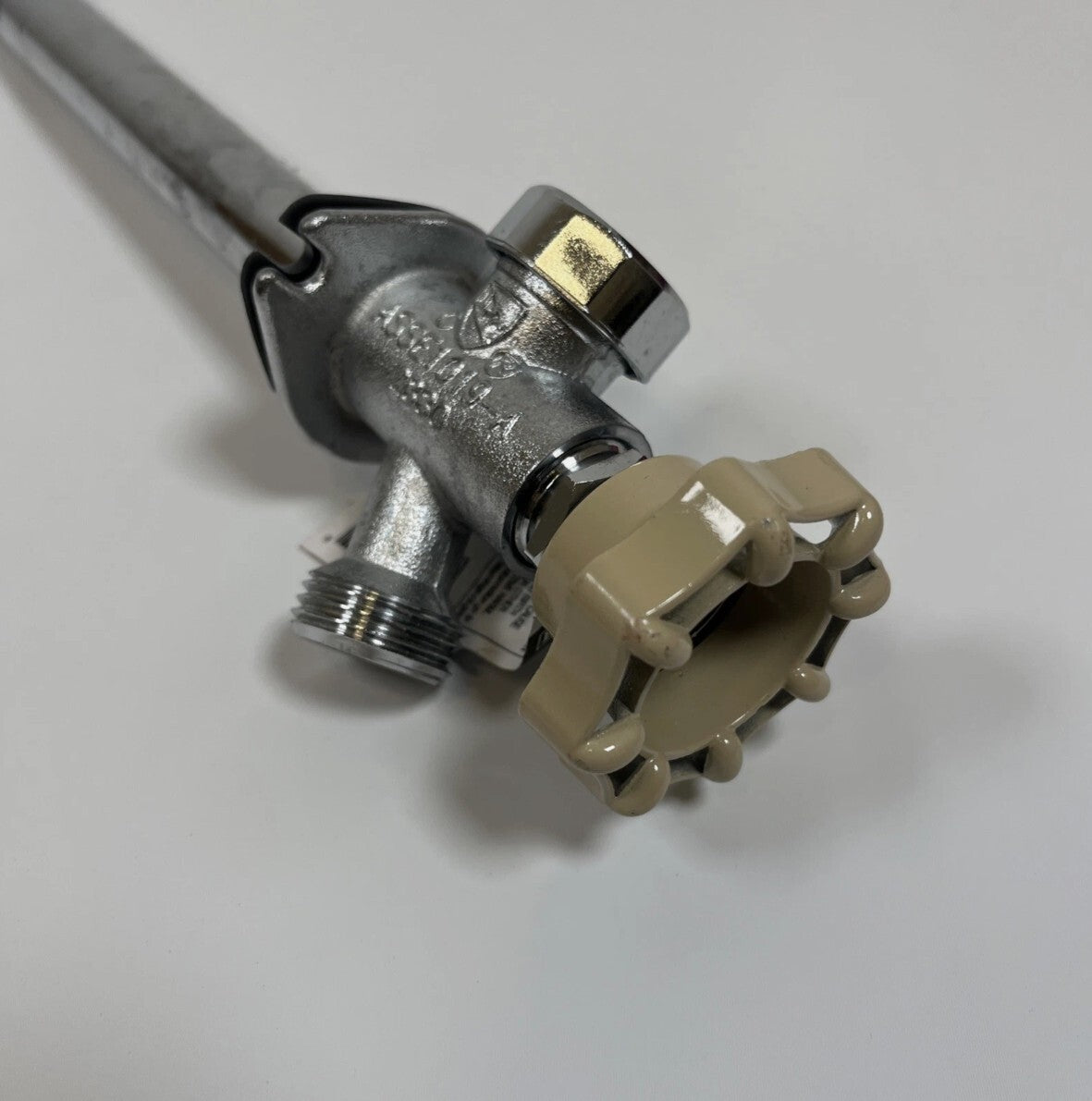 Everbilt 104-515EB 1/2x8" Frost Proof Anti-Siphon Sillcock