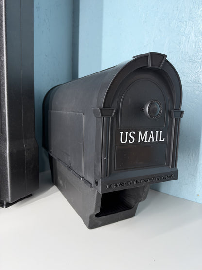 The Hampton Mailbox & Post Kit with Newspaper Port - Black