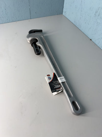 RIGID 31105 24" Pipe Wrench, 3" Pipe Capacity
