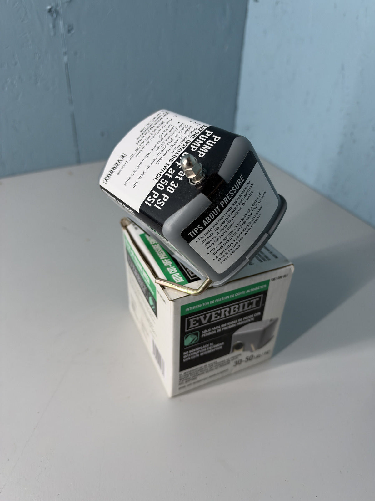 Everbilt 30/50PSI Auto Pressure Switch 1001098881